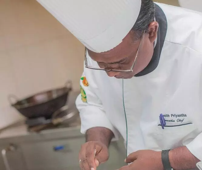 Hotel Sigiriya Village