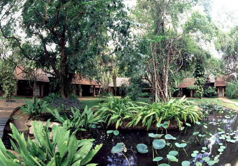 فندق Sigiriya Village