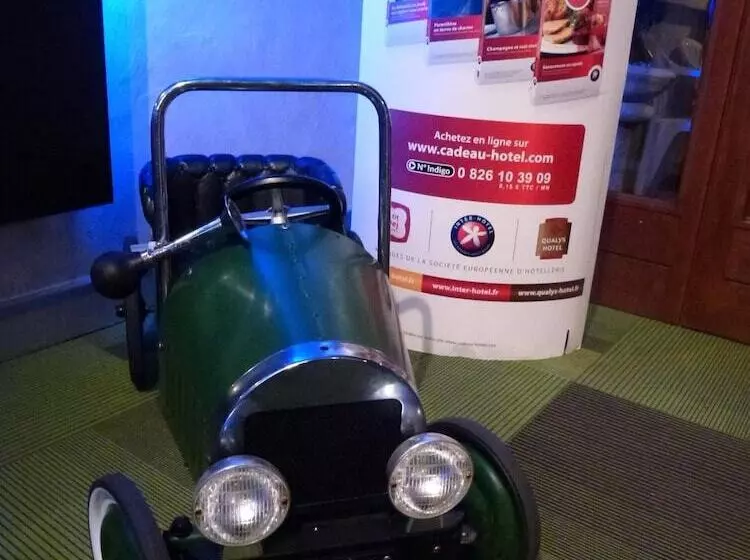 هتل The Originals Access, Hôtel La Dousseine, Dreux Nord