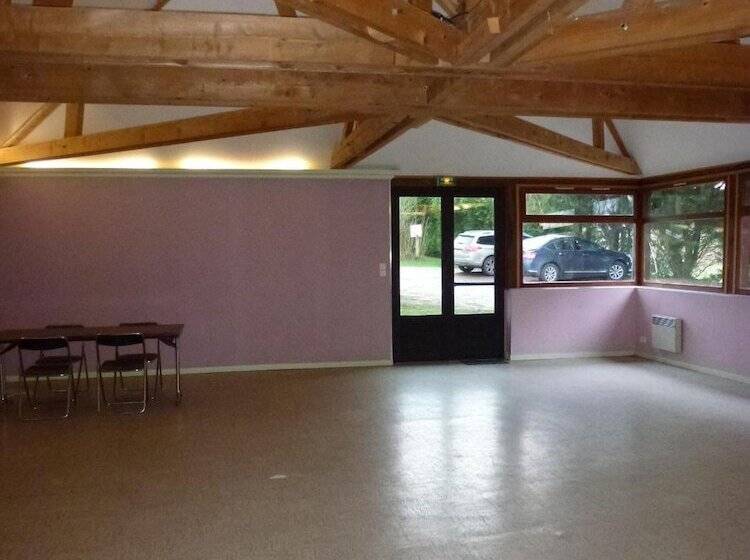 هتل The Originals Access, Hôtel La Dousseine, Dreux Nord