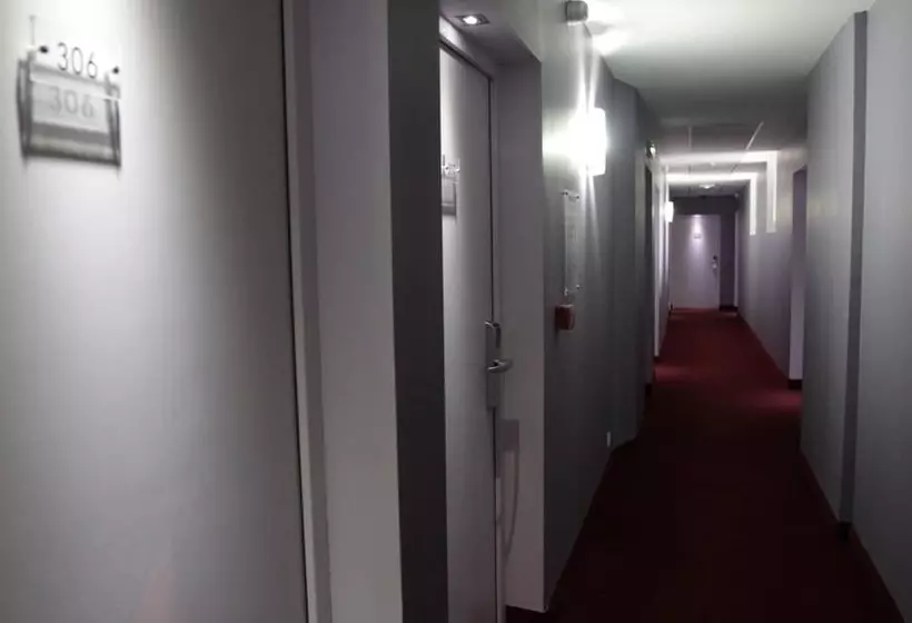 Отель Urban Style, Hôtel Le Cheval Noir, Saint étienne