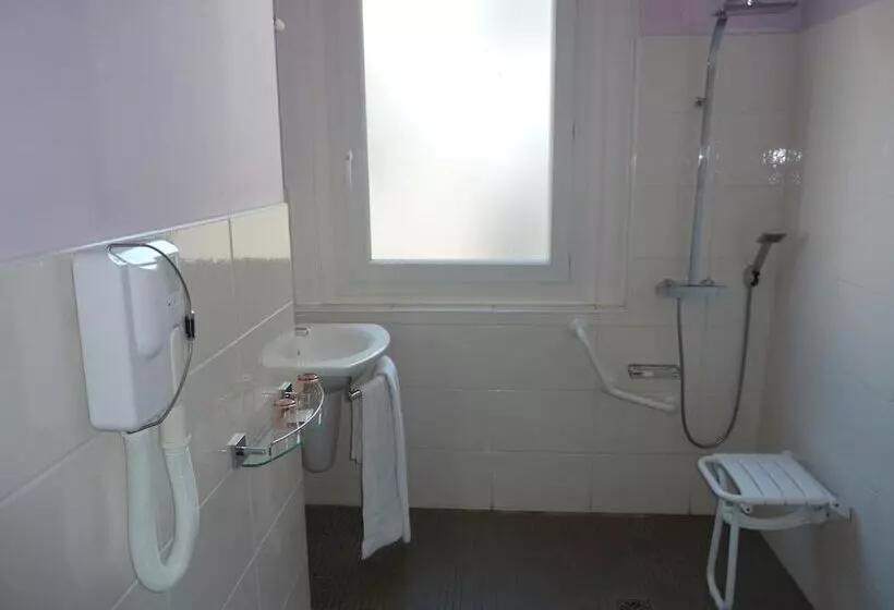 Отель Urban Style, Hôtel Le Cheval Noir, Saint étienne