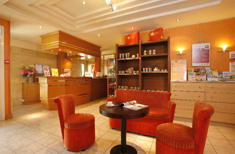 Interhotel Le Moulin Rouge