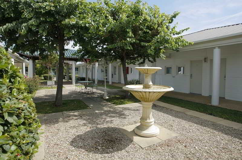 Interhotel Le Moulin Rouge