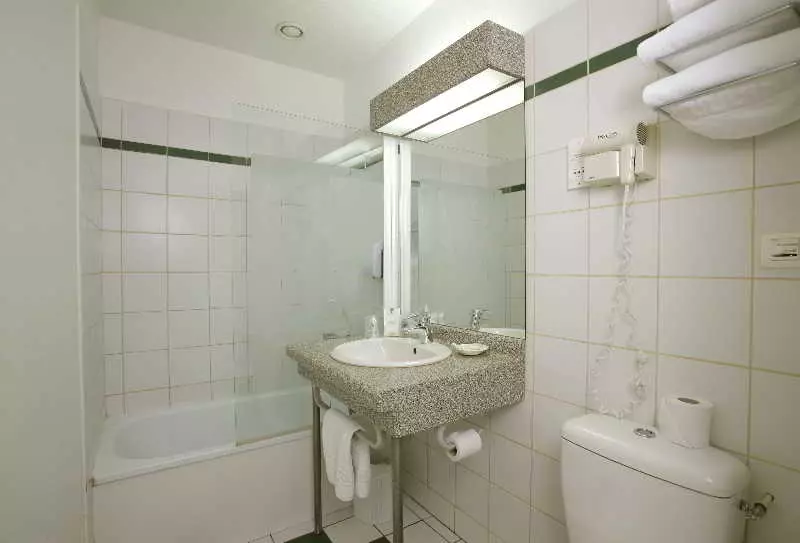 Interhotel Le Moulin Rouge