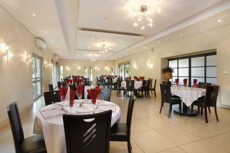 Interhotel Le Moulin Rouge