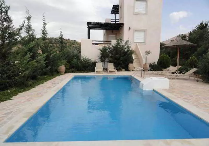Myrsini Villa By Leaderstay