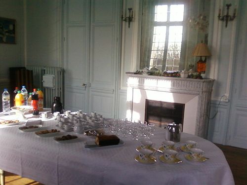 膳宿费 La Rucheliere