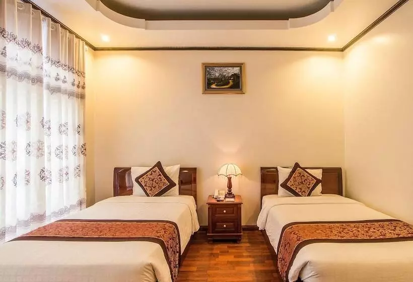 Arengo Sapa Hotel