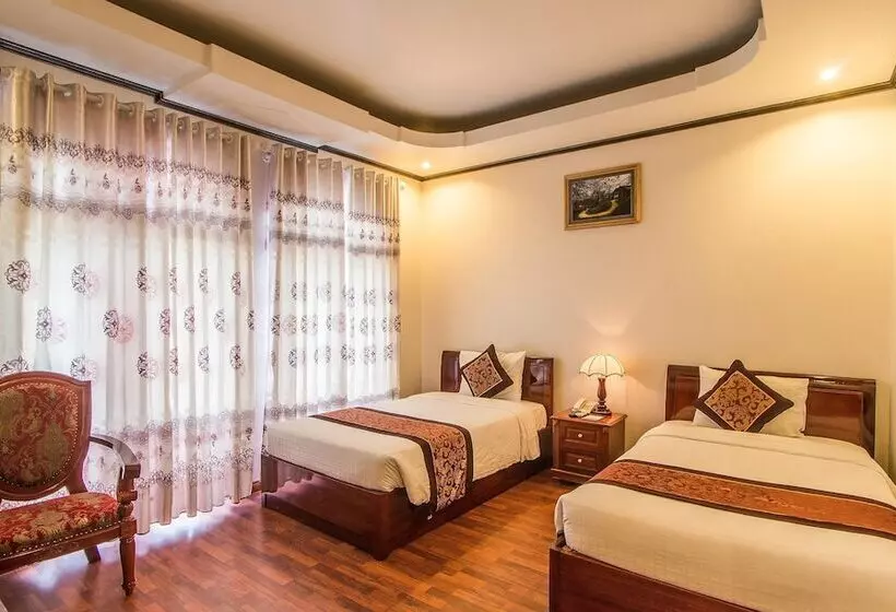 Arengo Sapa Hotel