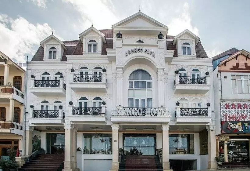Arengo Sapa Hotel