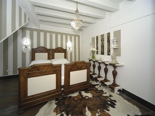 مبيت وإفطار The Place Cagliari