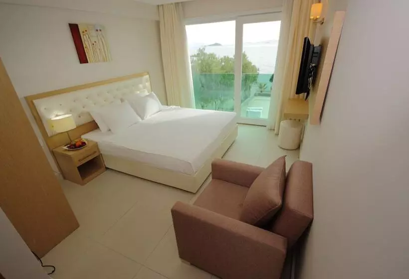 Dragut Point North Hotel - All Inclusive