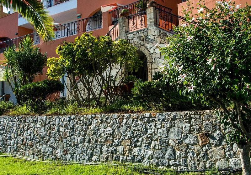 בית מלון כפרי Alkion