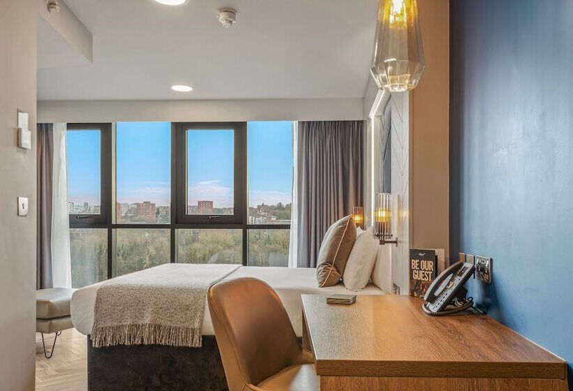 فندق Roomzzz Newcastle City