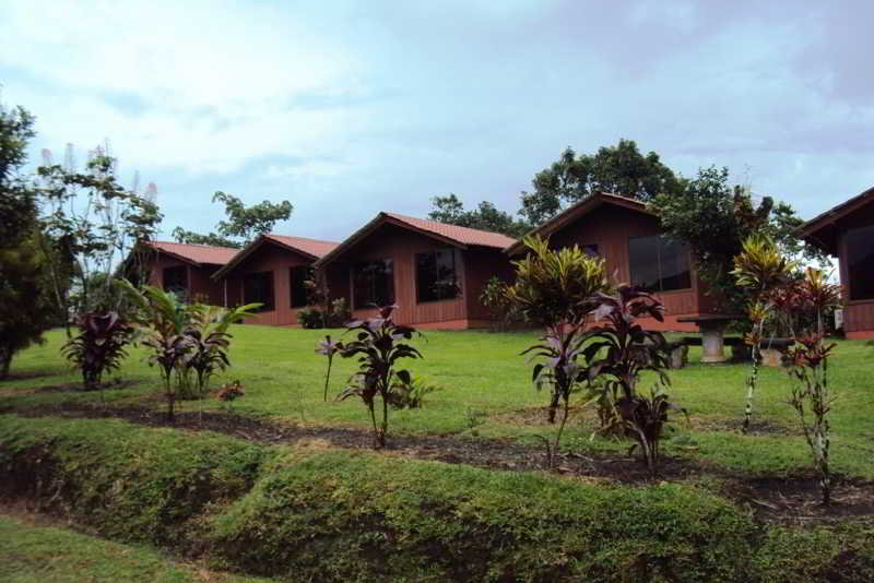 Отель Carlos Lodge