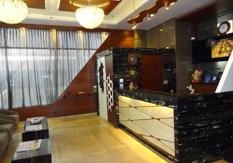 בית מלון כפרי Cosmopolitan Ahmedabad