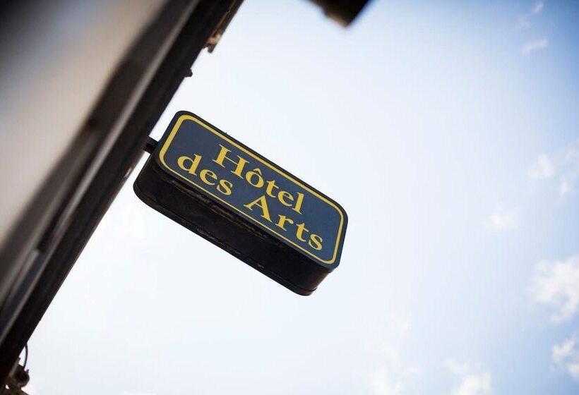 בית מלון כפרי Des Arts