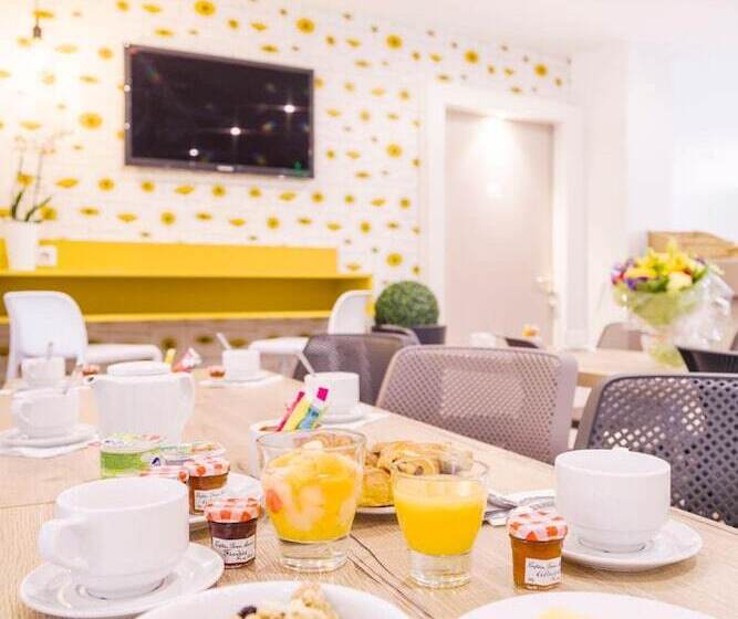 בית מלון כפרי Des Arts