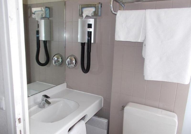 בית מלון כפרי Des Arts