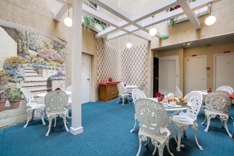 בית מלון כפרי Des Arts