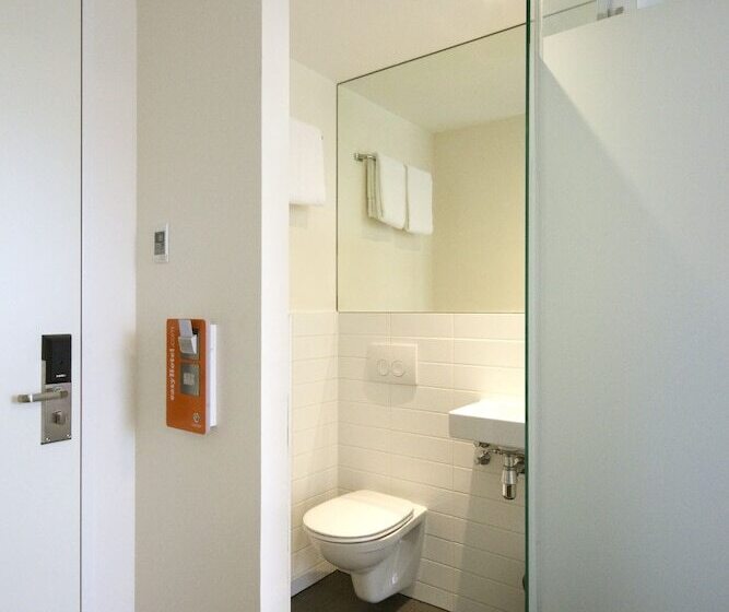 Easyhotel Amsterdam City Centre South