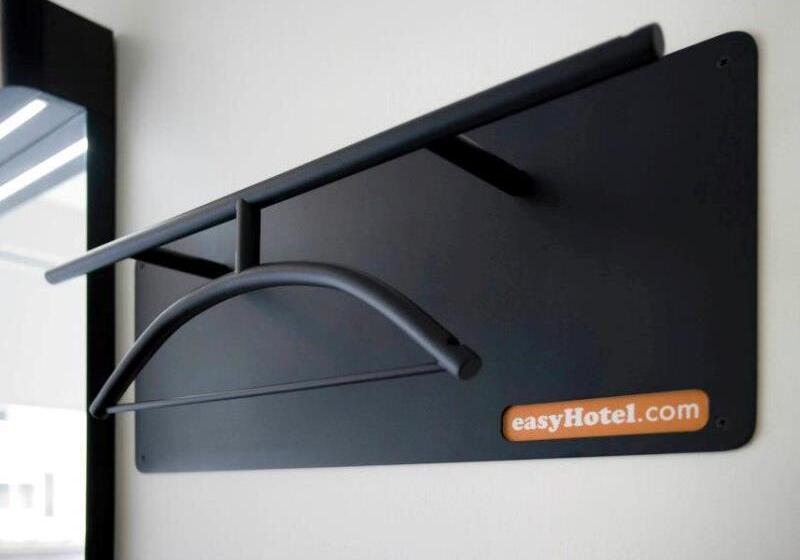 Easyhotel Amsterdam City Centre South