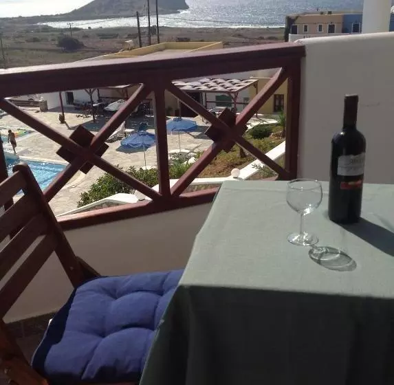 هتل Golden Sun Apartments