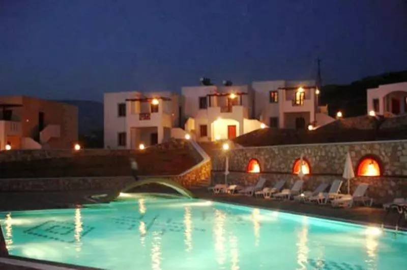 هتل Golden Sun Apartments