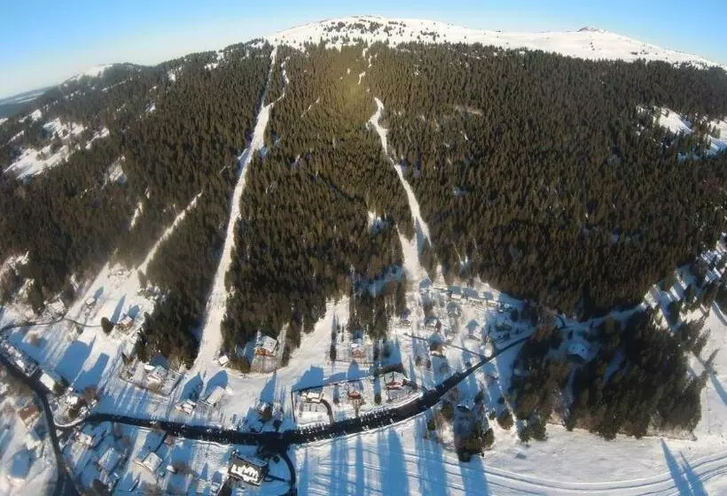 فندق Grand Hôtel Des Rasses & Wellness