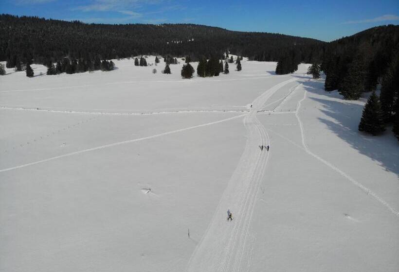 فندق Grand Hôtel Des Rasses & Wellness