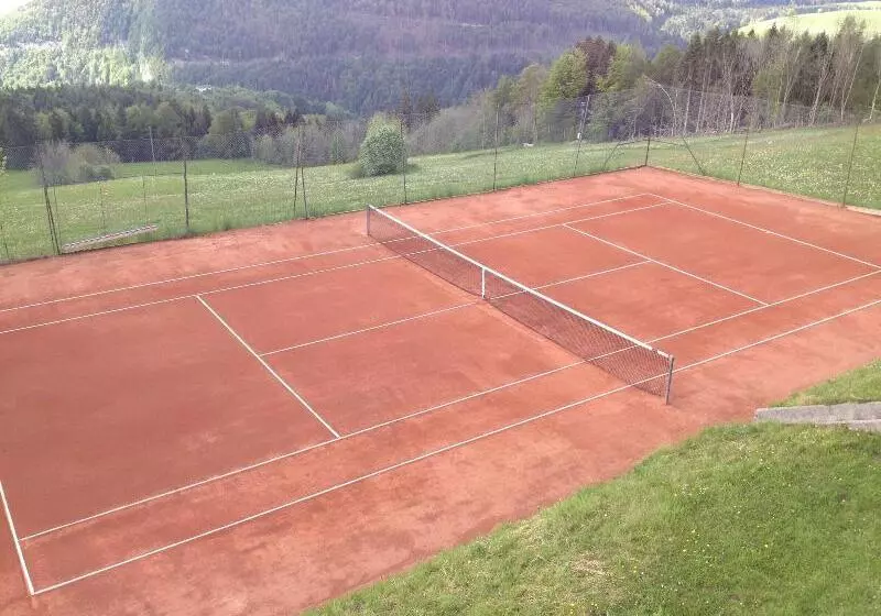 فندق Grand Hôtel Des Rasses & Wellness