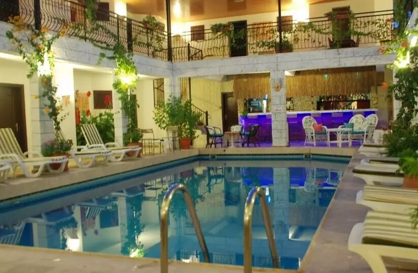 ホテル Han Dalyan