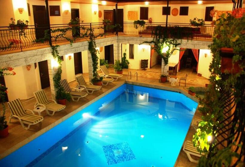 בית מלון כפרי Han Dalyan