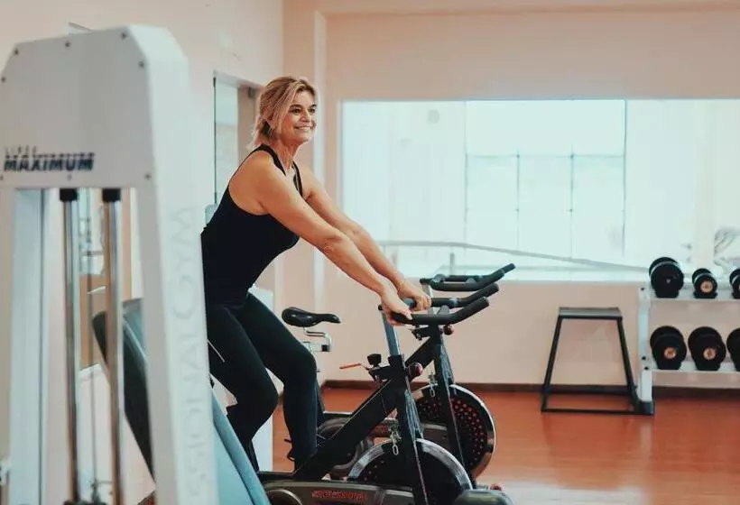 ホテル Howard Johnson Resort & Convention Center Ezeiza