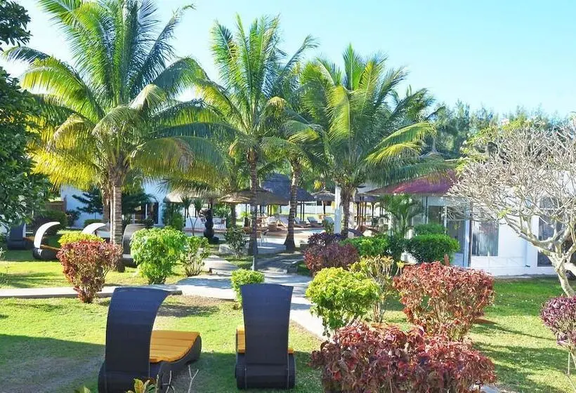 هتل Hôtel Des 2 Mondes