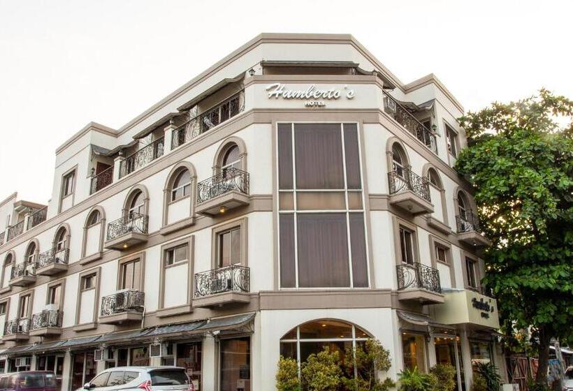 Hotel The Humbertos