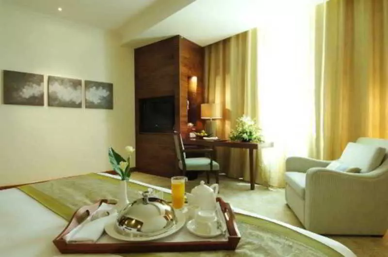 Отель Pardede Internasional