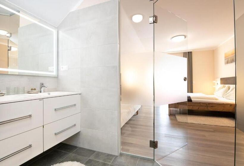 ホテル Pogöriacherhof