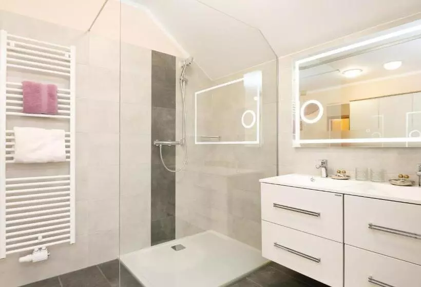 ホテル Pogöriacherhof