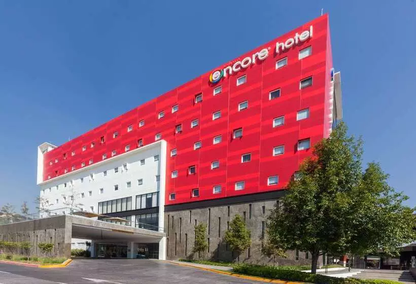 בית מלון כפרי Ramada Encore By Wyndham Guadalajara Sur