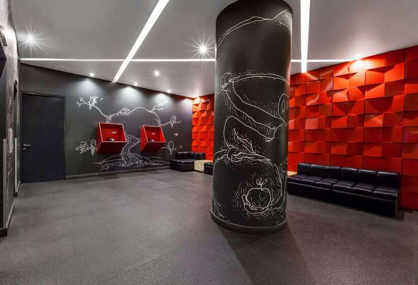 فندق Ramada Encore By Wyndham Guadalajara Sur