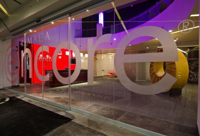 فندق Ramada Encore By Wyndham Guadalajara Sur