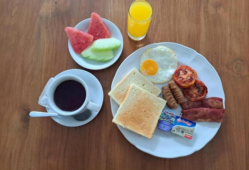 בית מלון כפרי Seminyak Lagoon All Suites