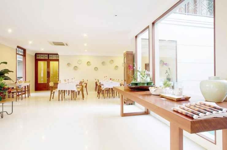 בית מלון כפרי Seminyak Lagoon All Suites