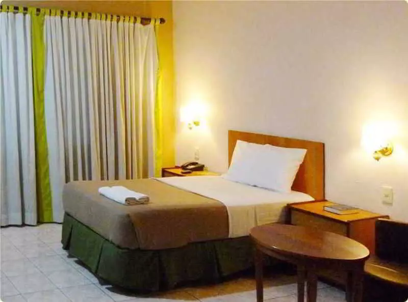 Отель Sequoia Inn