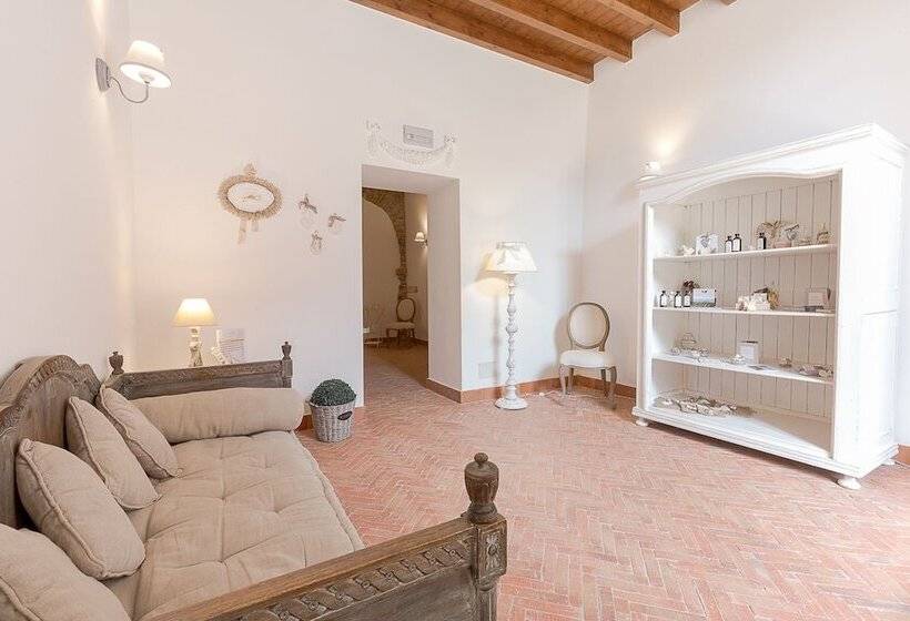 בית מלון כפרי Villa Calandrino