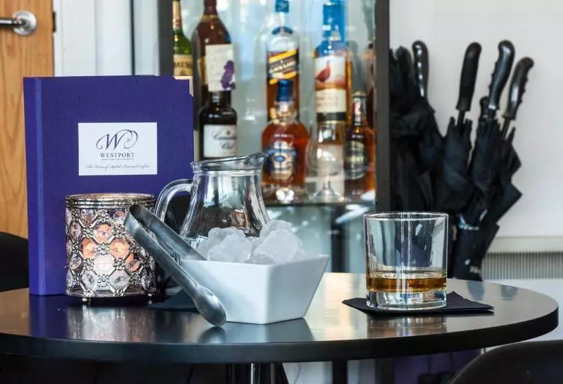 ホテル Westport Serviced Apartments