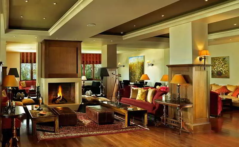 酒店 Xenia Palace Portaria