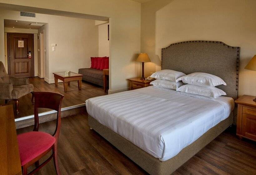 酒店 Xenia Palace Portaria